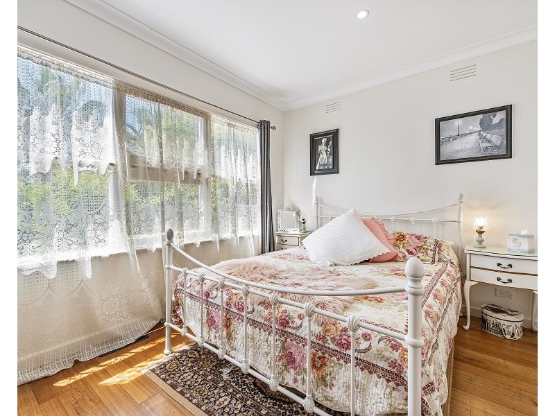 27 Humphries Road, Frankston South VIC 3199