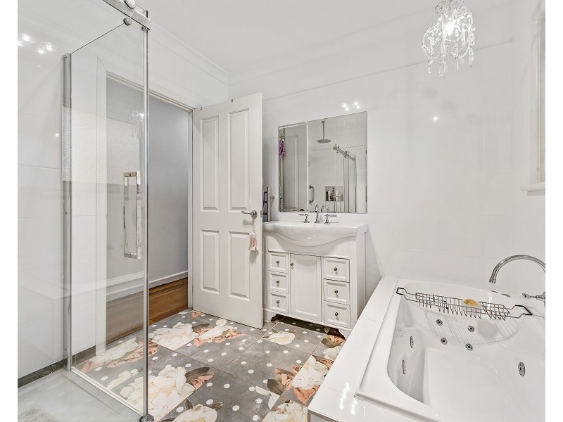 27 Humphries Road, Frankston South VIC 3199