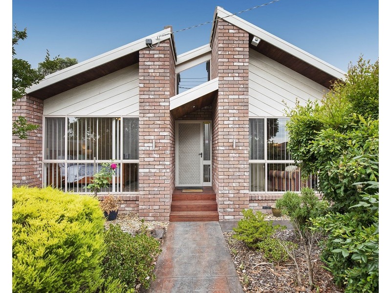16 Bevnol Road, Langwarrin VIC 3910