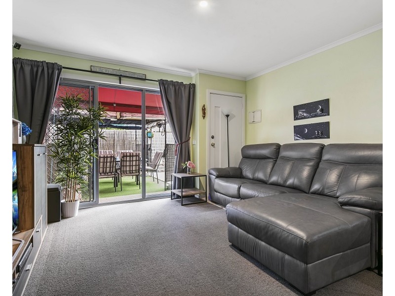 1/19 Lats Avenue, Carrum Downs VIC 3201