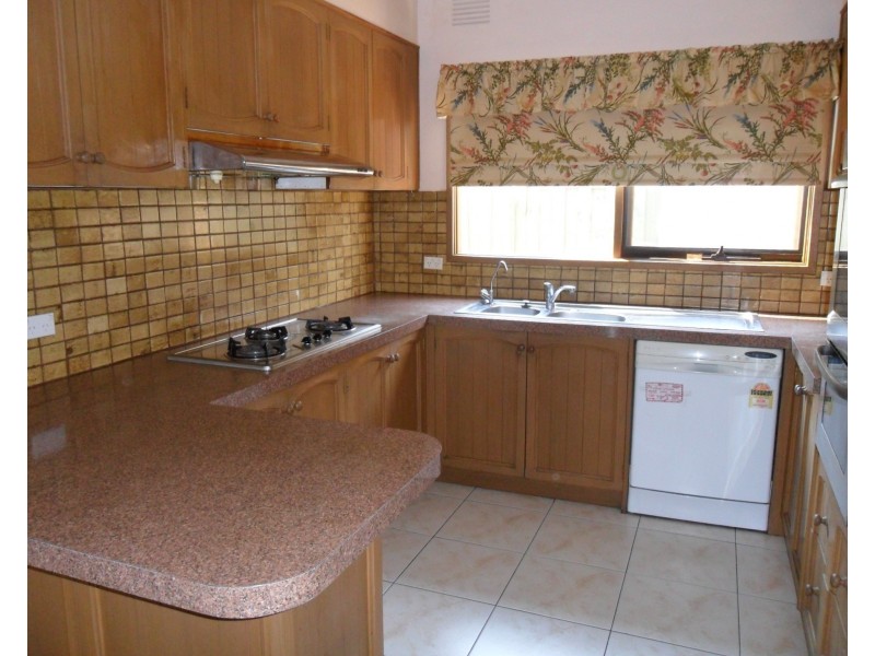 2 Kimber Court, Dingley Village VIC 3172