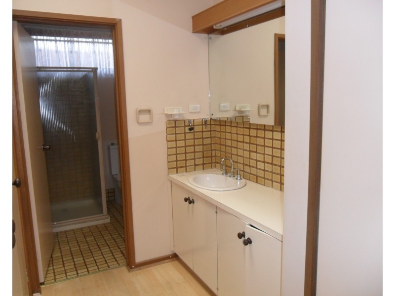 2 Kimber Court, Dingley Village VIC 3172