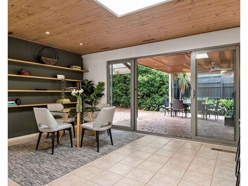 16  Talofa Avenue, Brighton East VIC 3187