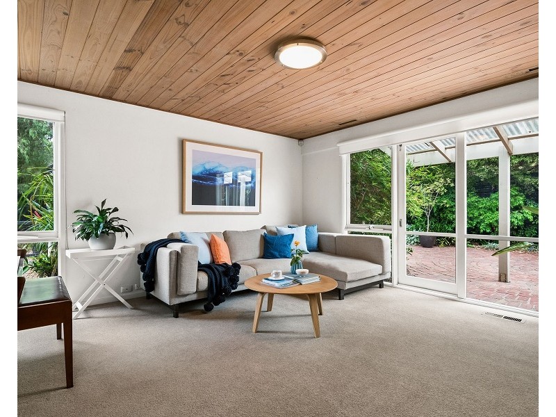 16  Talofa Avenue, Brighton East VIC 3187