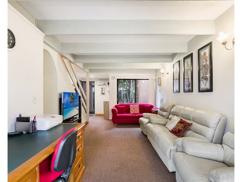 16/17 Claude Street, Seaford VIC 3198