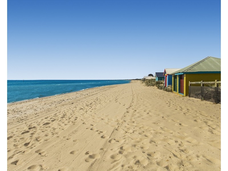 16/17 Claude Street, Seaford VIC 3198