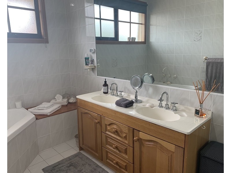 85 Benkel Avenue, Cheltenham VIC 3192