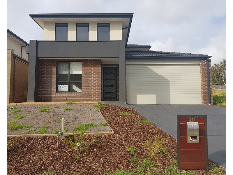 20 Pebble Beach Drive, Carrum Downs VIC 3201
