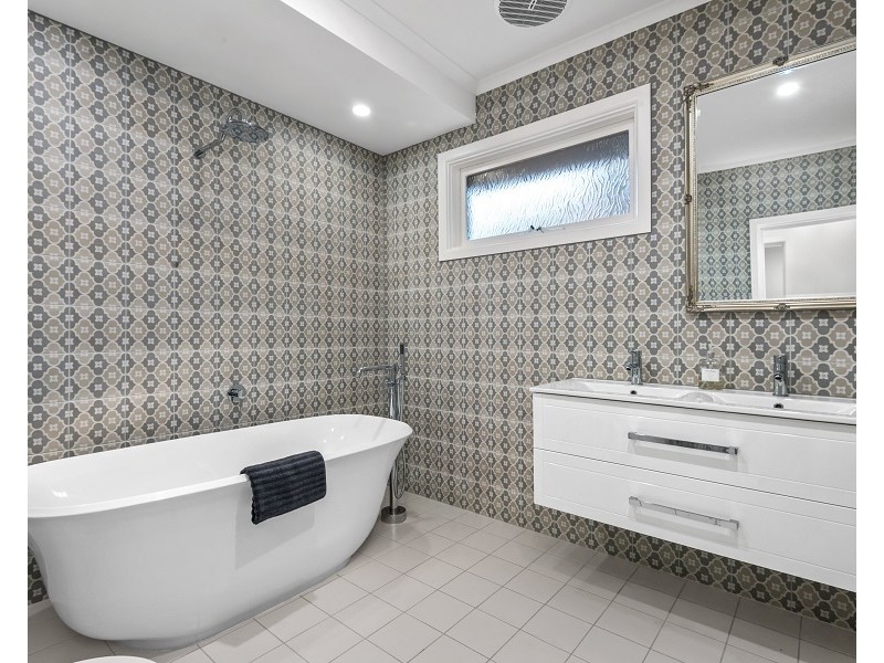 7 Wells Road, Beaumaris VIC 3193