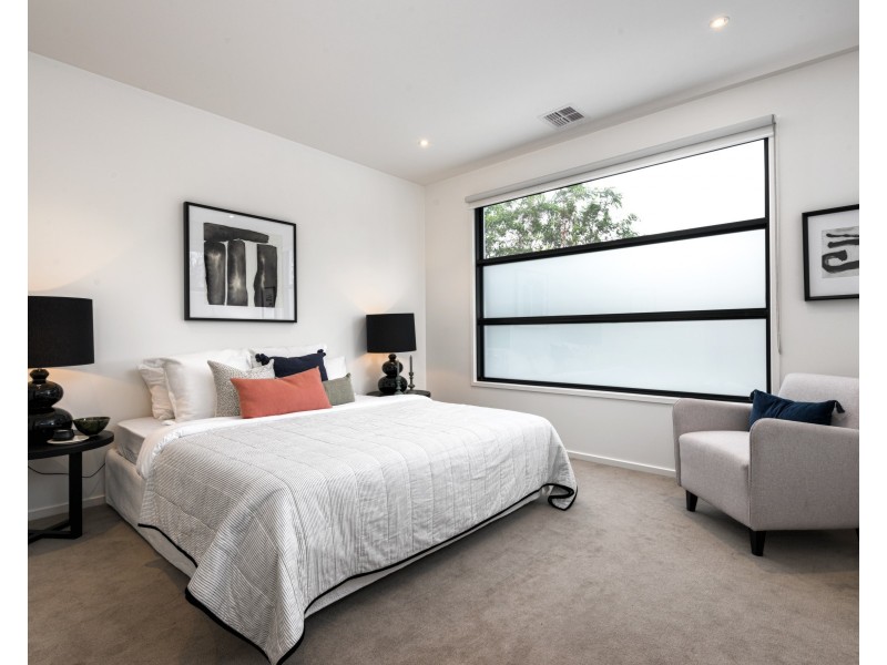 18B Surf Avenue, Beaumaris VIC 3193