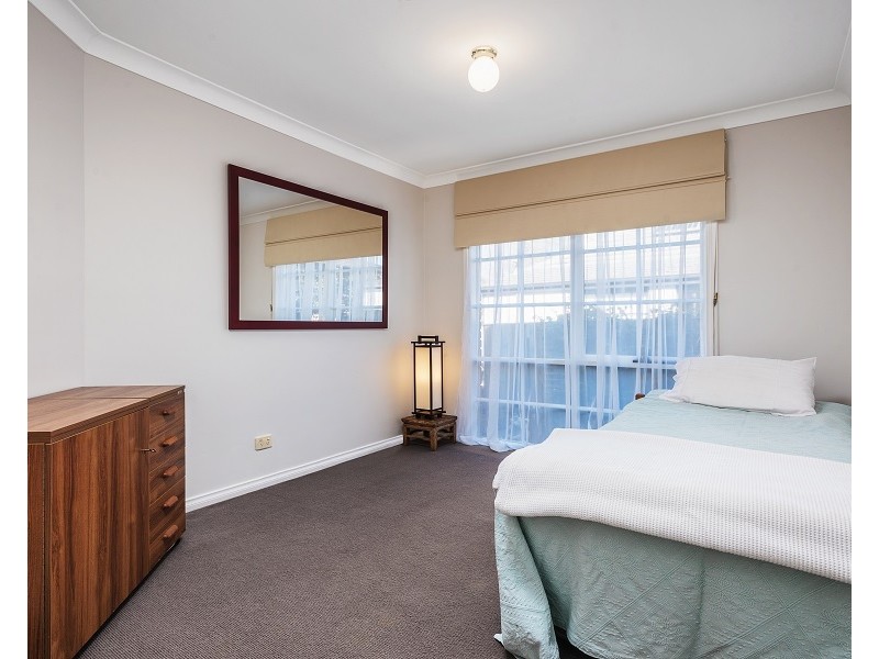 2/1 Wallace Crescent, Beaumaris VIC 3193