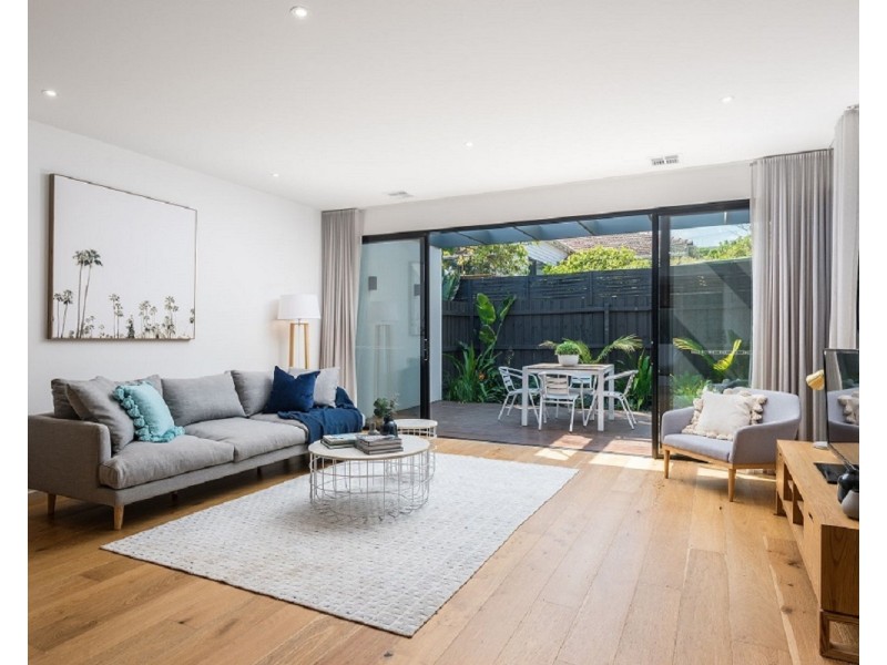 18B Surf Avenue, Beaumaris VIC 3193