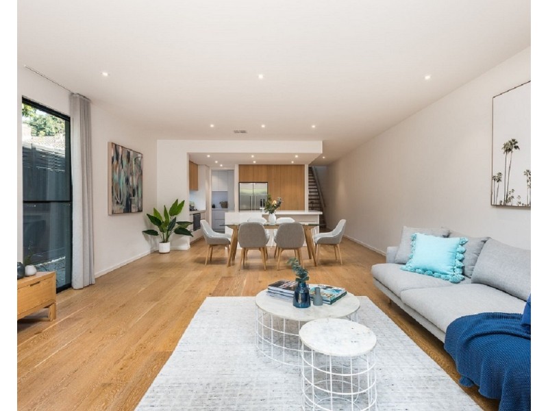 18B Surf Avenue, Beaumaris VIC 3193