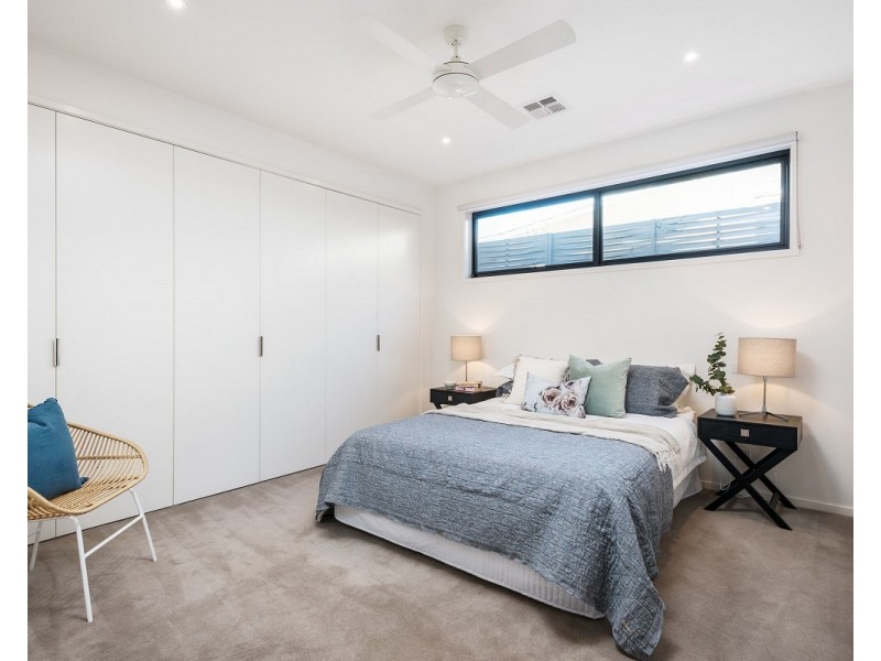 18B Surf Avenue, Beaumaris VIC 3193