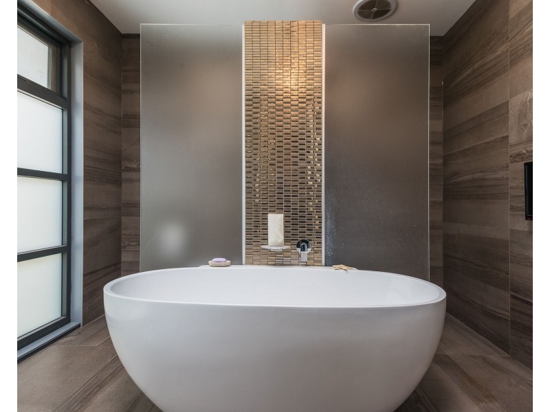 112 Esplanade, Brighton VIC 3186