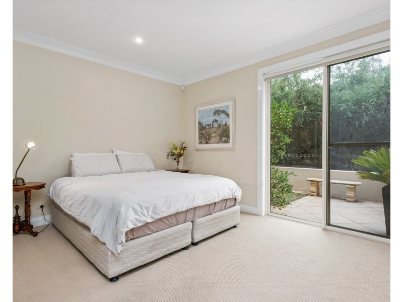 17 Canberra Grove, Beaumaris VIC 3193