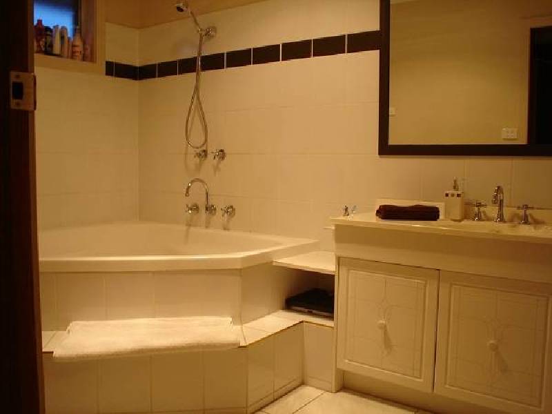 63 Jacks Avenue, Dingley Village VIC 3172