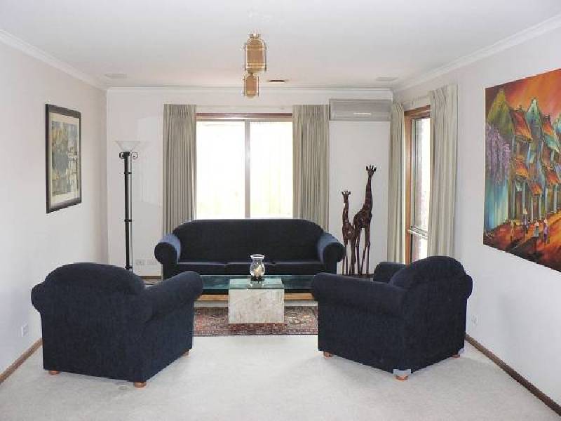 12 Delaware Drive, Dingley Village VIC 3172