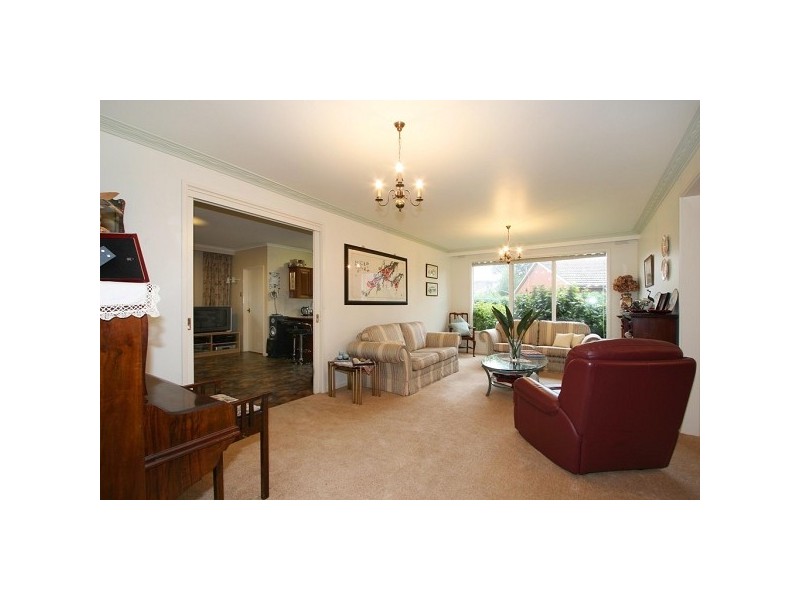 15 Jacks Avenue, Dingley Village VIC 3172