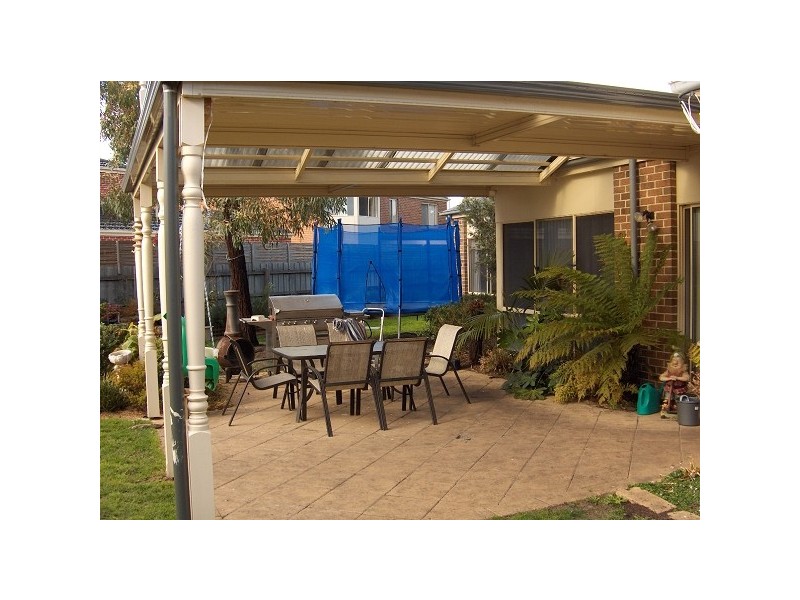 8 The Sands, Aspendale Gardens VIC 3195
