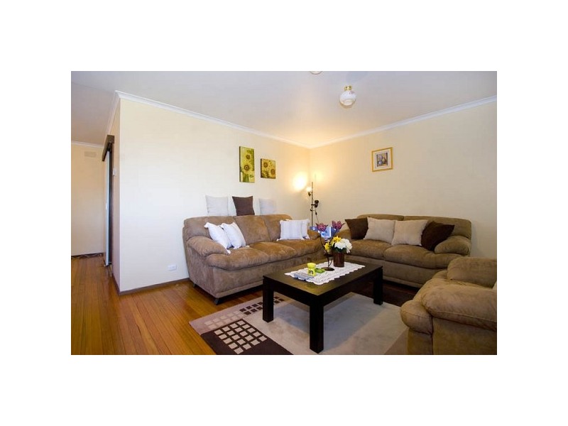 22 Burraneer Drive, Keysborough VIC 3173