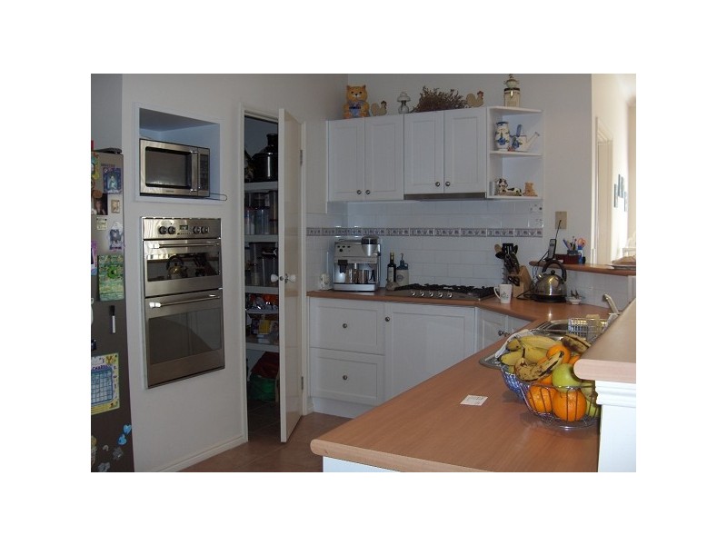 8 The Sands, Aspendale Gardens VIC 3195