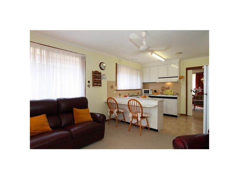 8 Hicks Street, Parkdale VIC 3195