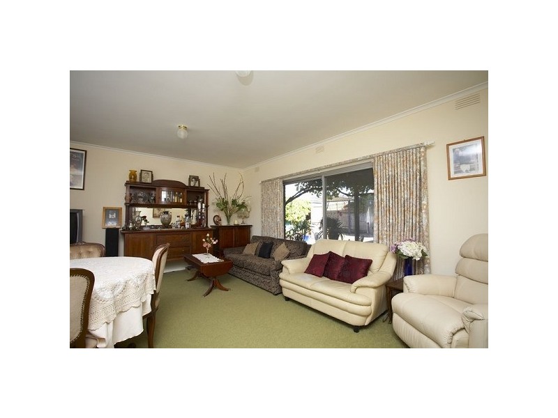 6 Harley Street, Dingley Village VIC 3172