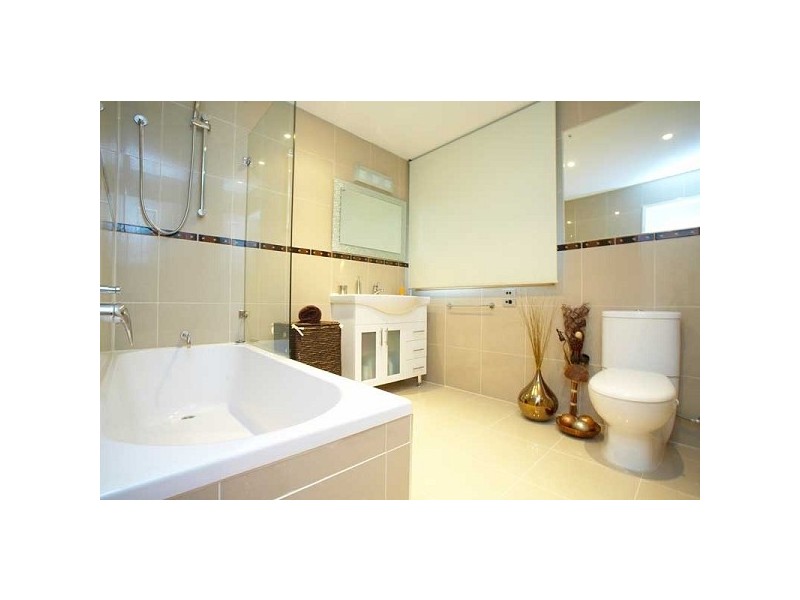 25 Timms Crescent, Dingley Village VIC 3172