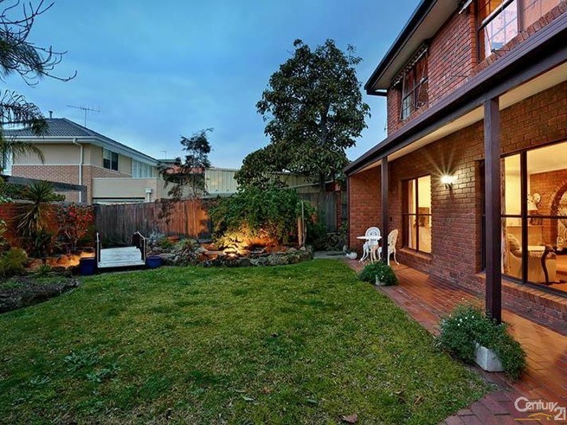 2/39 Dalgetty Road, Beaumaris VIC 3193