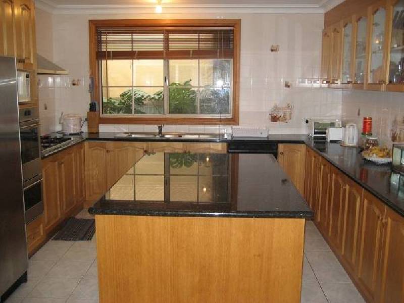 72 Balaclava Avenue, Altona Meadows VIC 3028