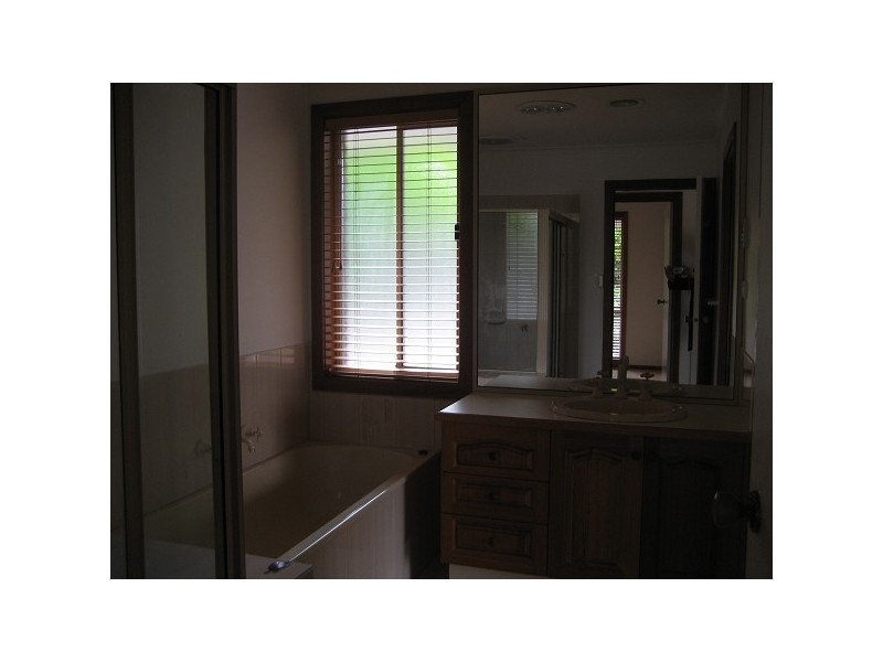 1/32 Blyth Street, Altona VIC 3018