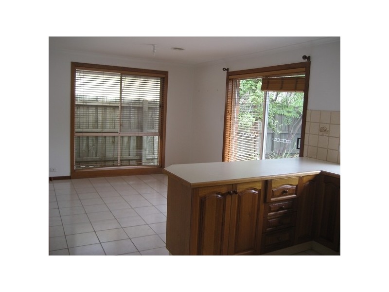 1/32 Blyth Street, Altona VIC 3018