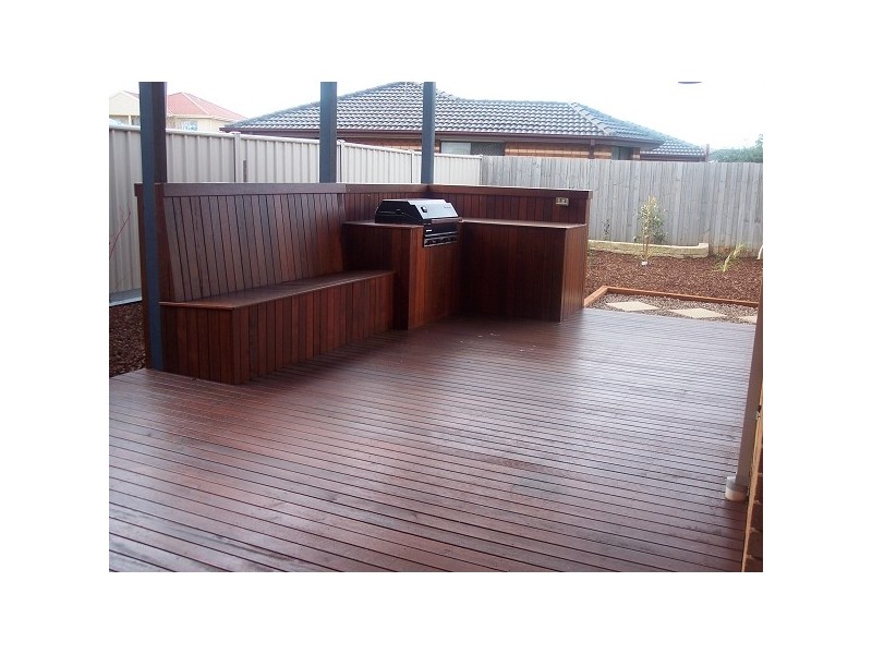 9 CENTRAL PARK AVENUE, Point Cook VIC 3030