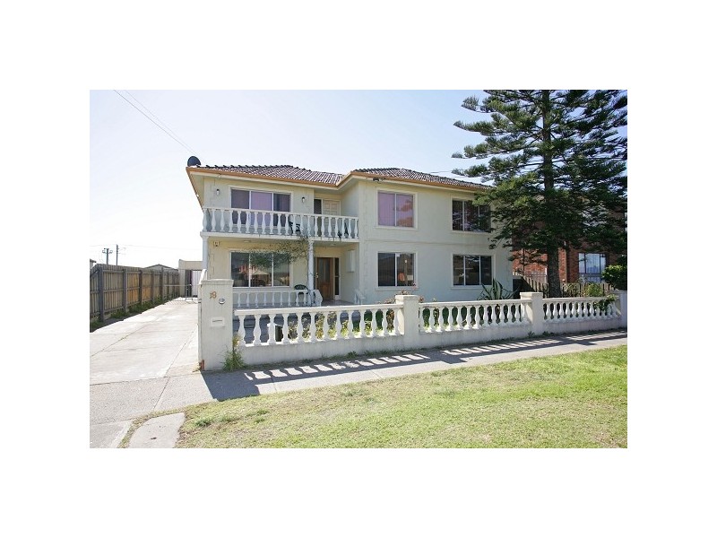 18 Purnell Street, Altona VIC 3018