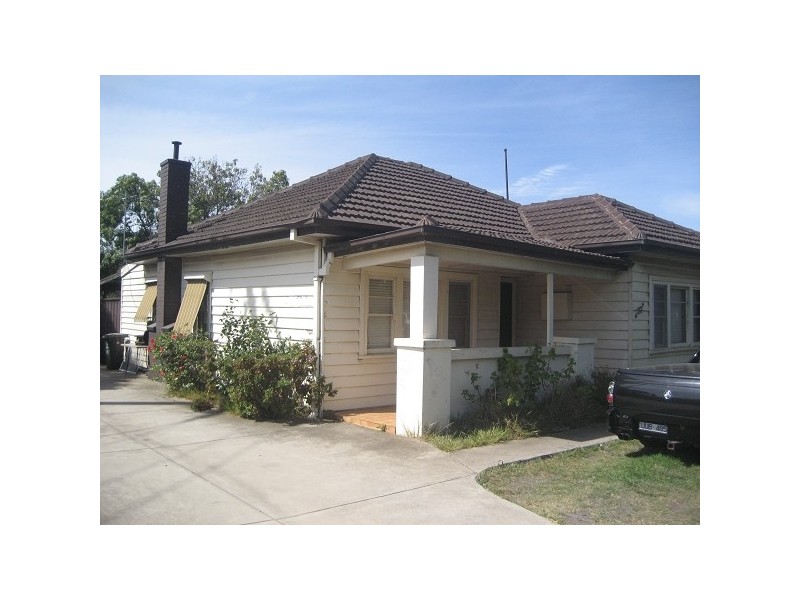 22 CORRIGAN AVENUE, Brooklyn VIC 3012