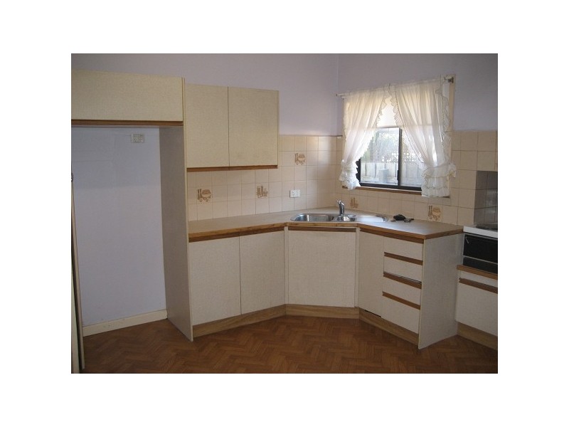 22 CORRIGAN AVENUE, Brooklyn VIC 3012