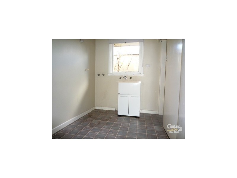 79 Fifth Avenue, Altona North VIC 3025