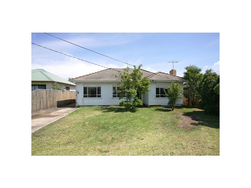29 Myrtle Grove, Altona VIC 3018