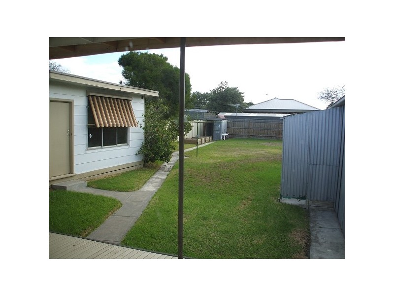 55 Romawi Street, Altona VIC 3018