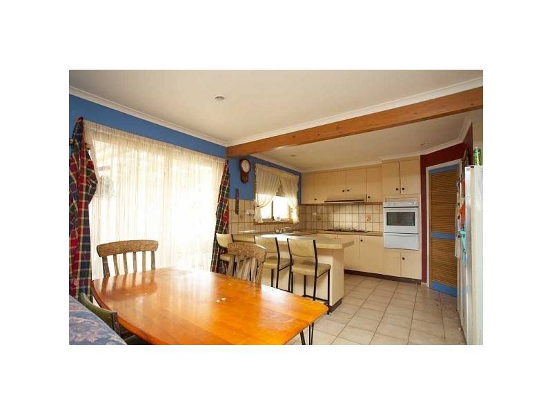 13 Trembath Court, Altona Meadows VIC 3028