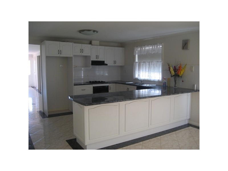 4 Ashby Court, Altona Meadows VIC 3028