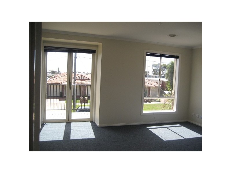 3/5 Hosken Street, Altona Meadows VIC 3028