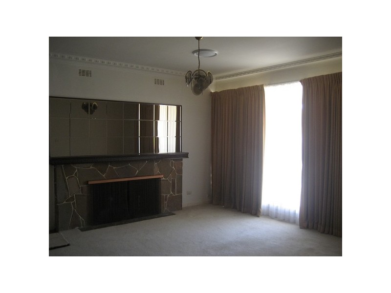 5 Grieve Parade, Altona VIC 3018