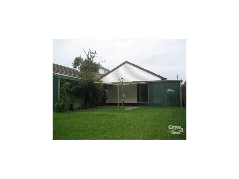 5 Grieve Parade, Altona VIC 3018