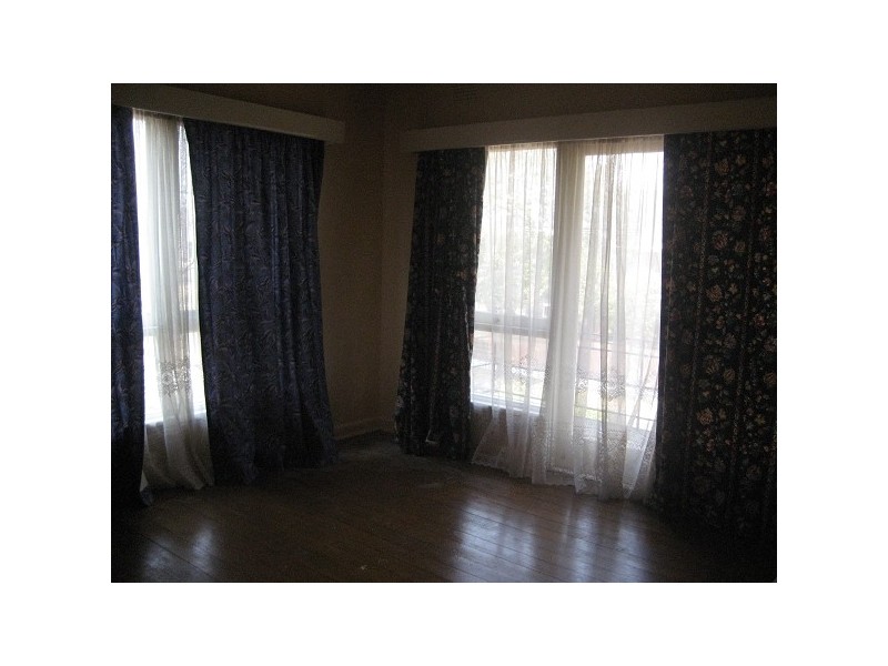 2 Gove Street, Springvale VIC 3171