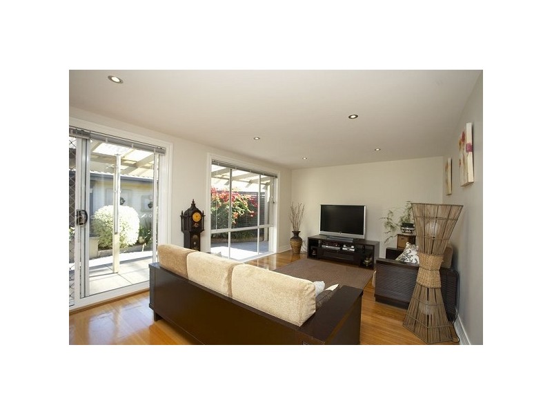 67 Grieve Parade, Altona VIC 3018