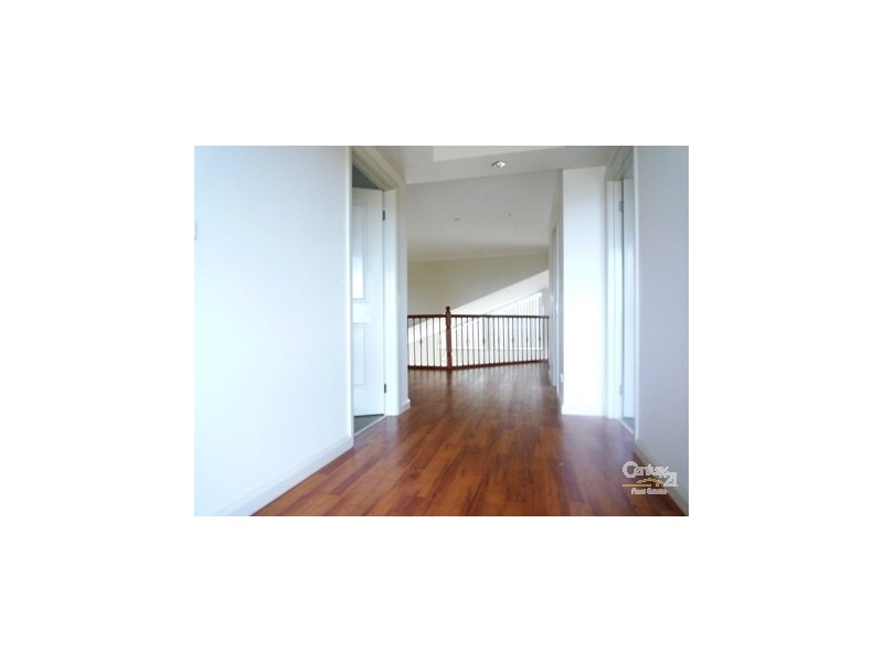 12 Horizon Point, Sanctuary Lakes VIC 3030