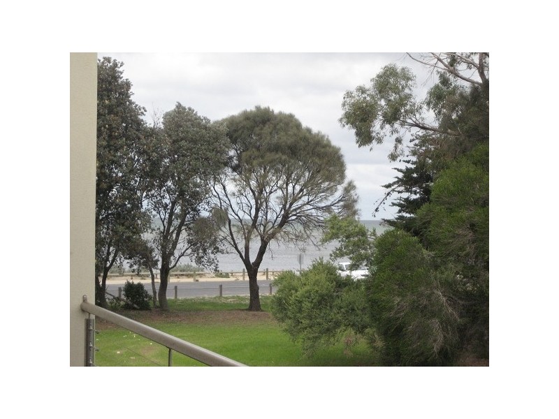 7/369 Esplanade, Altona VIC 3018