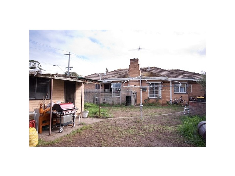 99 Blyth Street, Altona VIC 3018